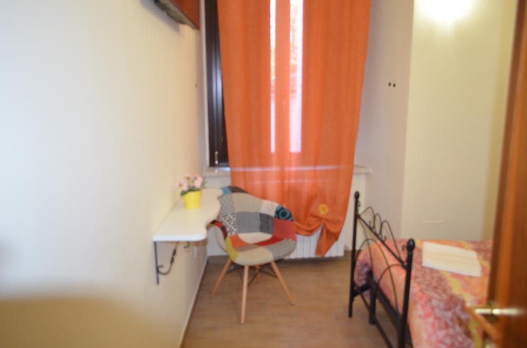 B&B Il Vicoletto ลาควิลา ภายนอก รูปภาพ