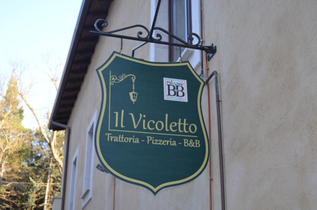 B&B Il Vicoletto ลาควิลา ภายนอก รูปภาพ