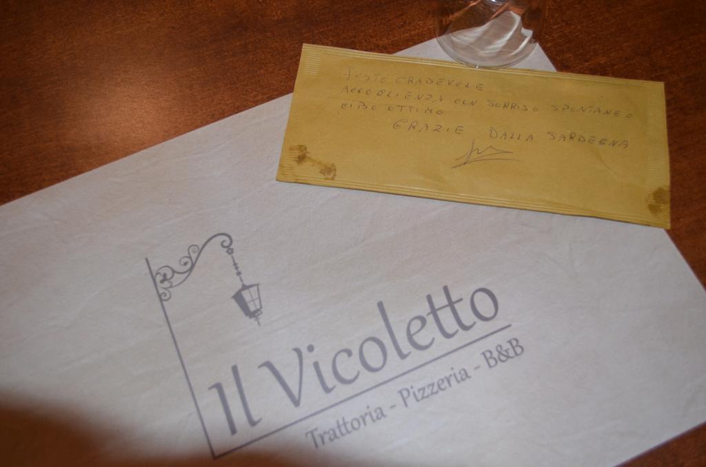 B&B Il Vicoletto ลาควิลา ภายนอก รูปภาพ